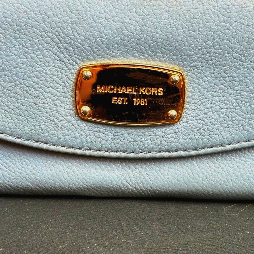 Michael Kors Leather Powder Blue Zip-Around Wallet/Clutch - Picture 5 of 12